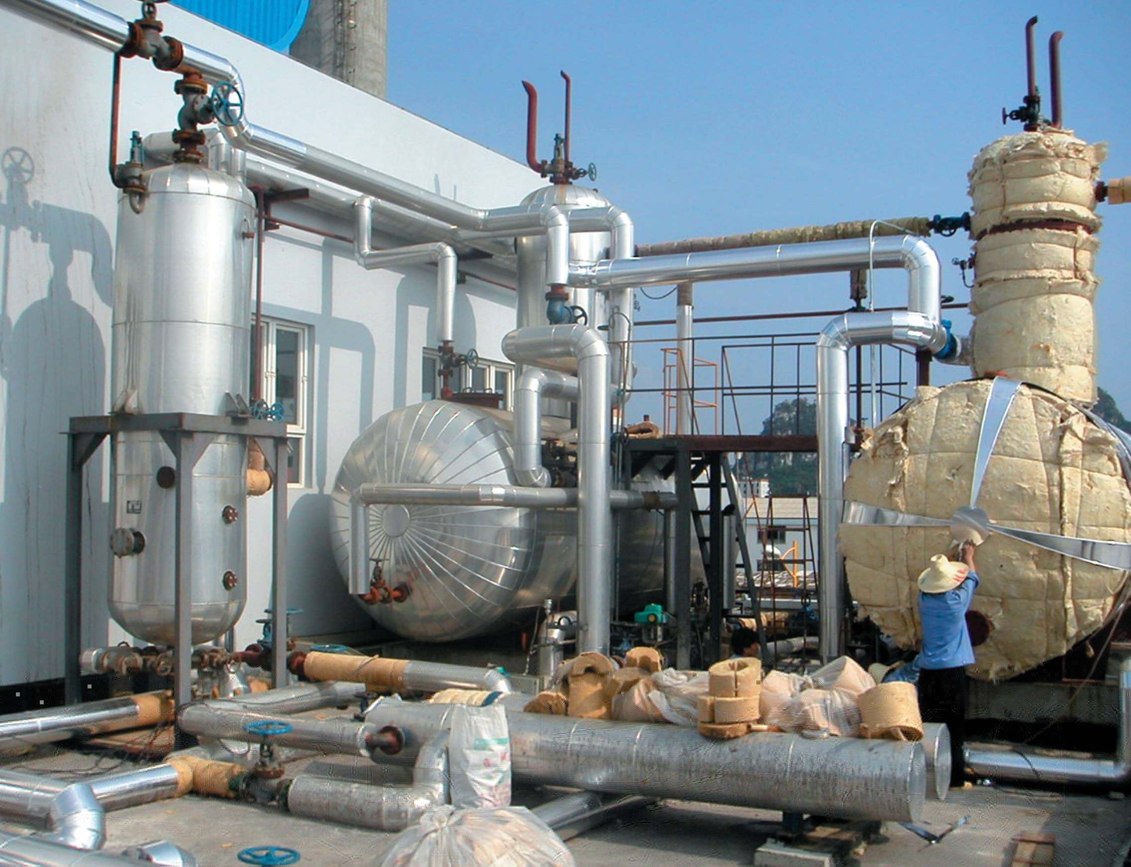 大氣式熱力噴霧除氧器